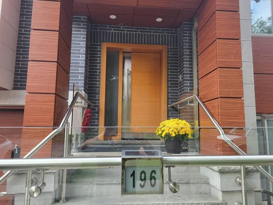 Ferienwohnung Toronto Modern House Exterior foto